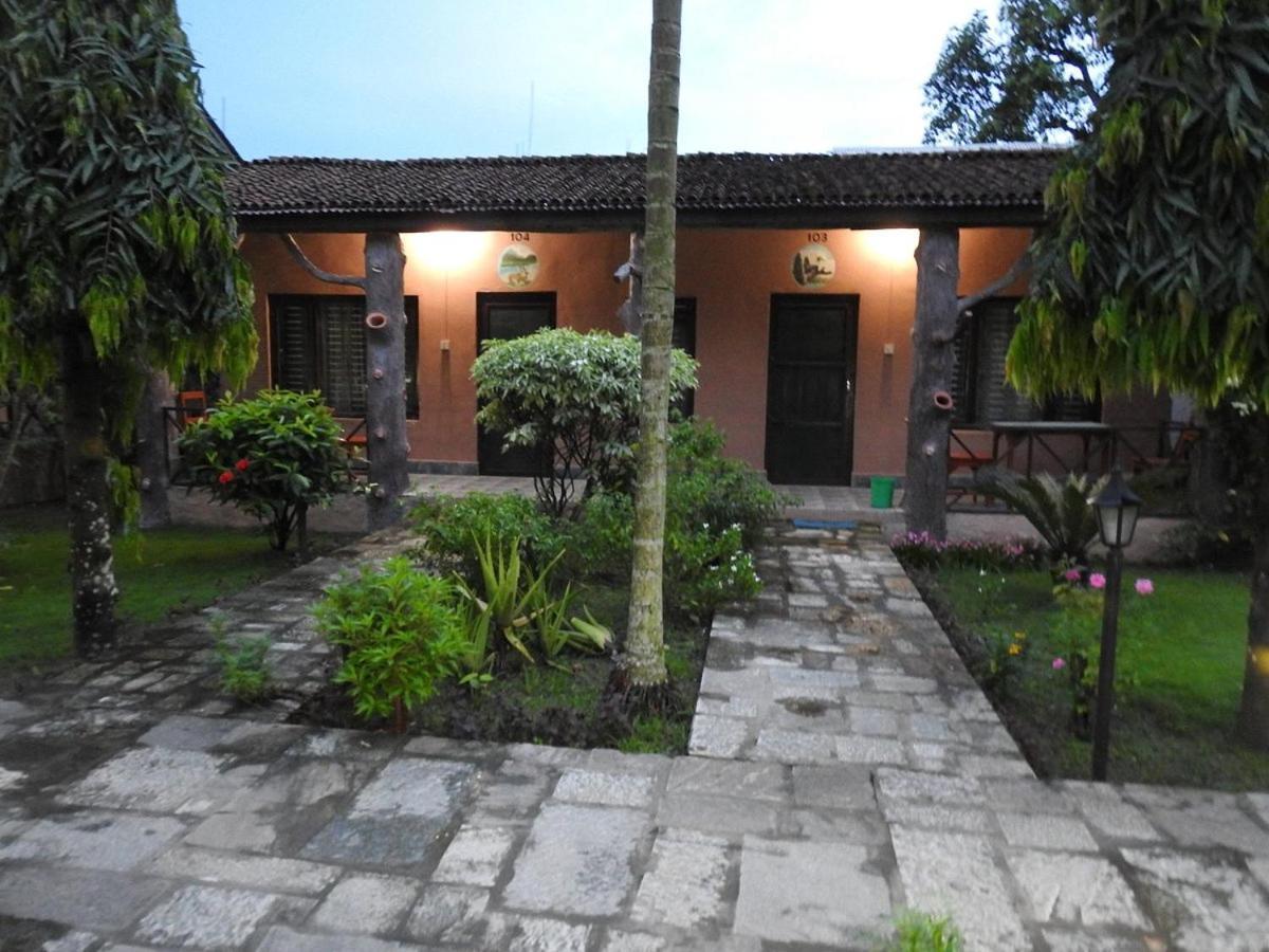 Travellers Jungle Camp-Sauraha Hotel Exterior photo